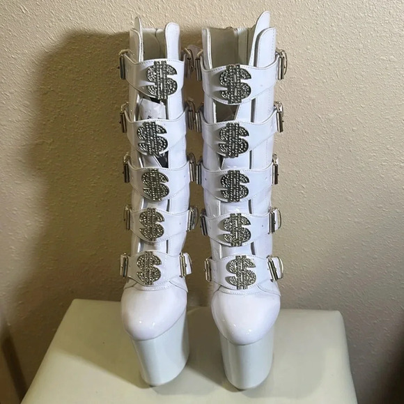 White high boots size 8M - Picture 1 of 11